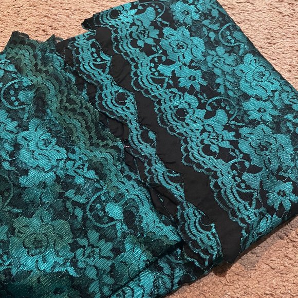 Dubai Lace saree , Green - Picture 3 of 5